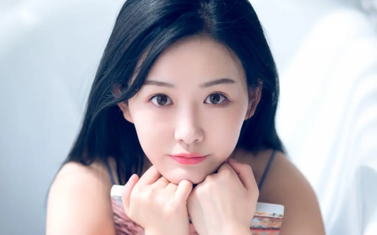 慈溪哈尔滨私人伴游燕子